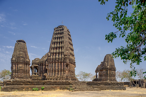 16-04-2009  Hemadpanthi style of architecture Gondeshwar Temple dedicated to Shiva; and four shrines dedicated to Surya, Vishnu, Parvati, and Ganesha. the complex at Sinner district Nasik Maharashtra India.