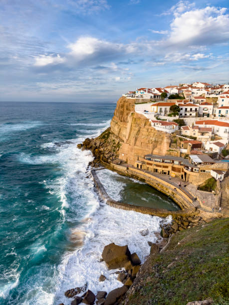 istock Autumn afternoon in Azenhas do Mar 1461097188