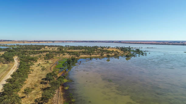 istock Green Lake in Northern Victoria 1461174957
