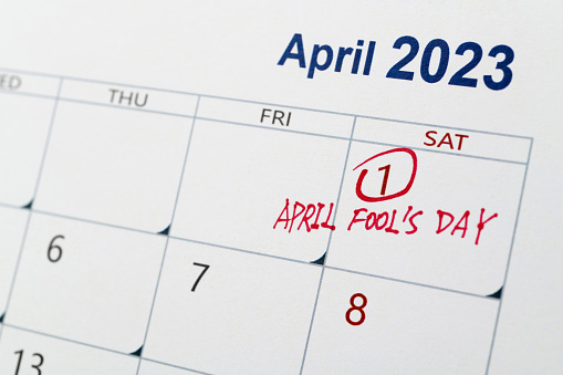 Red mark on the calendar at April 1.