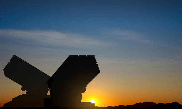 ilustraciones, imágenes clip art, dibujos animados e iconos de stock de silueta de la defensa aérea contra la puesta de sol - defense industry audio