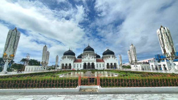 istock Baiturrahman Grand Mosque 1461233535
