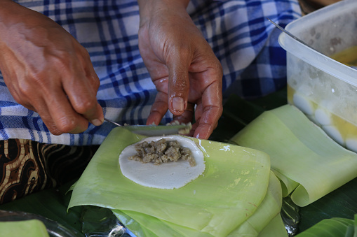 The process of making traditional aceh food