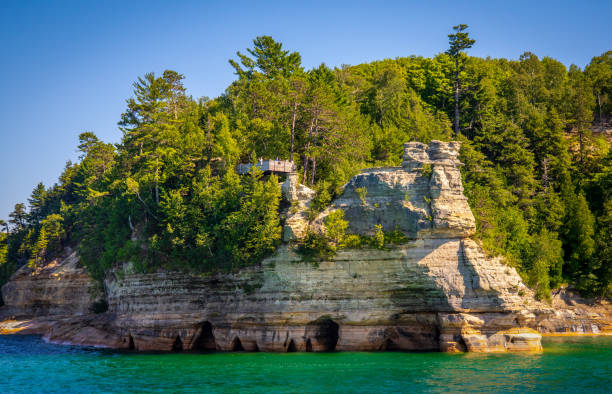 istock View of Miners Castle Pictured Rock Lake shore 1461299318