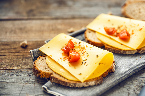 Bread with cheese