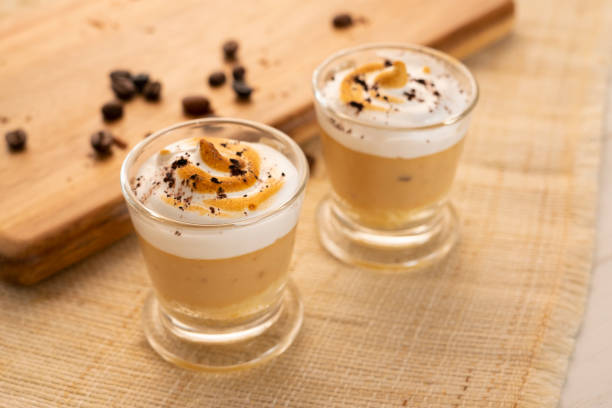 istock Dessert cups with nougat cream and meringue. 1461337098
