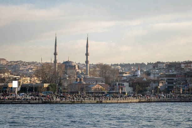 istock Uskudar Square from beautiful city is İstanbul, Turkey 1461393103