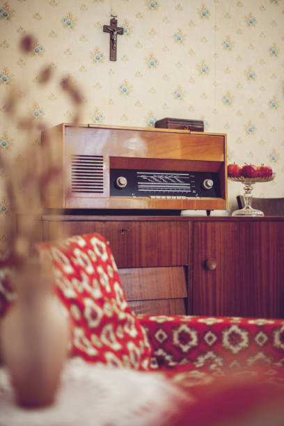 istock Vintage living room 1461406401