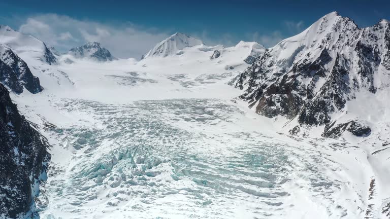 A huge glacier poured down from the top of the mountain