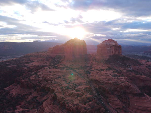 istock Scenic Cathedral Peak, Sedona Arizona 1461433396