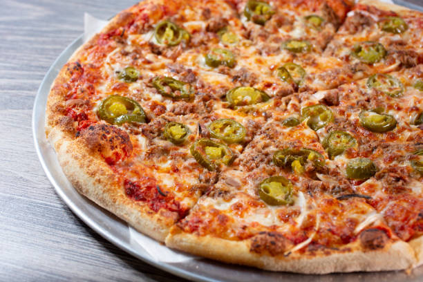 tuna jalapeno pizza