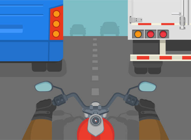 illustrazioni stock, clip art, cartoni animati e icone di tendenza di primo piano di un motociclista che cerca di guidare tra autobus e camion su una strada a due corsie. mani che tengono un manubrio. - two lane highway illustrations