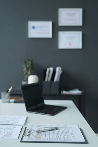 Workplace Of Manager With Resumes - Workplace Of Manager With Resumes 