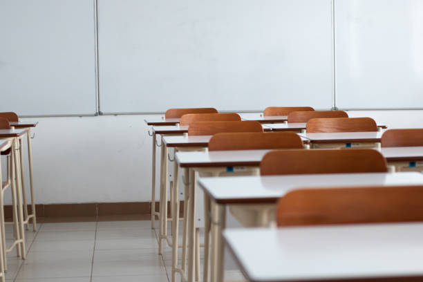 10,000+ Free Empty Desk & Desk Images - Pixabay