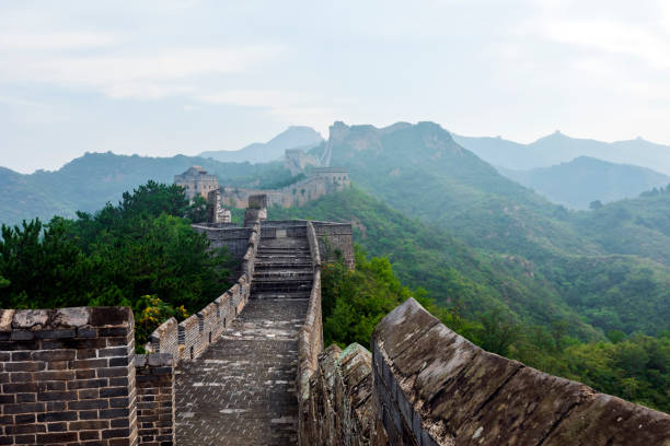 istock The Great Wall and the beautiful clouds in the morning 1461857886