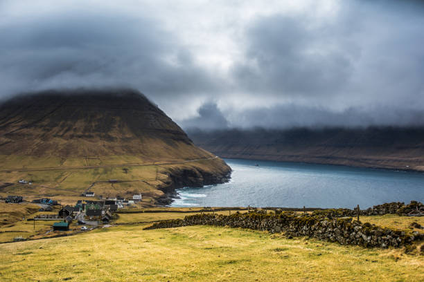 istock Beautiful landscape with mountains 1462109441