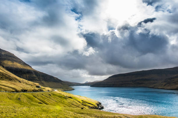 istock Beautiful landscape with mountains 1462109509