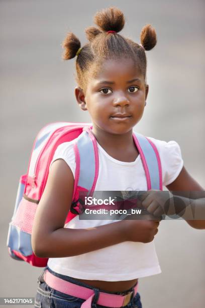 African Girl With A Backpack Walking To School Stock Photo - Download Image Now - Girls, Hairstyle, Small