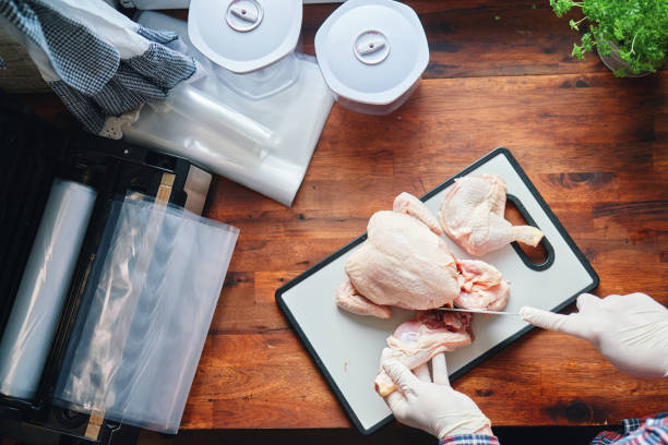 Frango inteiro: como cortar e cozinhar fácil - receita deliciosa profissional - passo 3