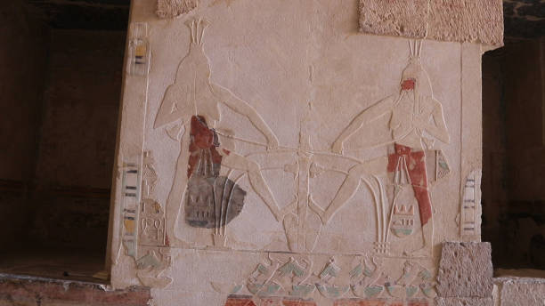 istock Relief from the mortuary temple of Hatshepsut 1462427633