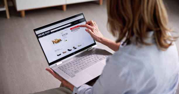 istock Online Ecommerce Shop Or Shopping Application 1462447108