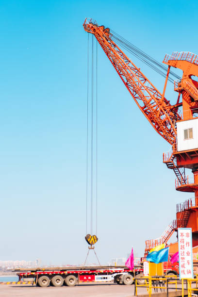 Crane at the wharf