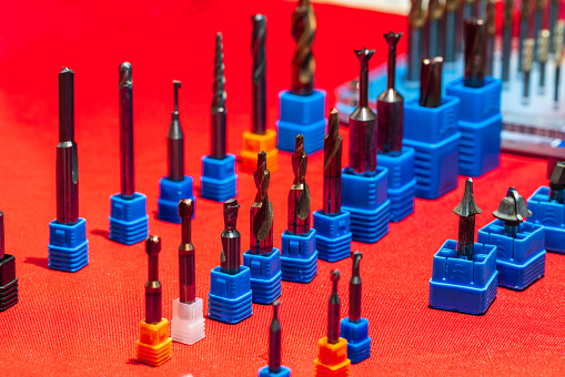 Different kinds of metal drill bits
