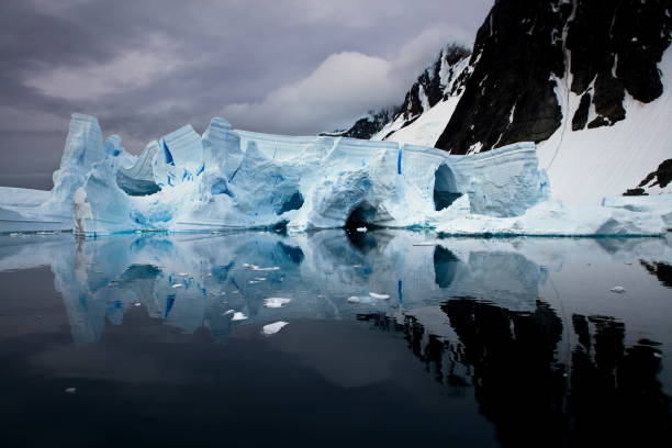 istock Beautiful icy view in Antarctica during daylight 1462551601