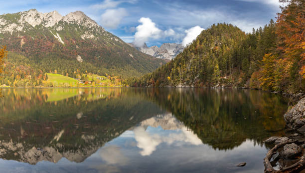 istock Lake Hintersteiner See, Tyrol, Austria 1462592060