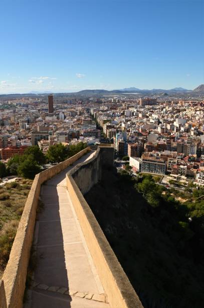 istock Landmarks of Spain - Alicante 1462651104