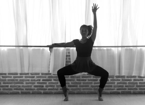istock A Black American ballerina at a dance studio 1462671975