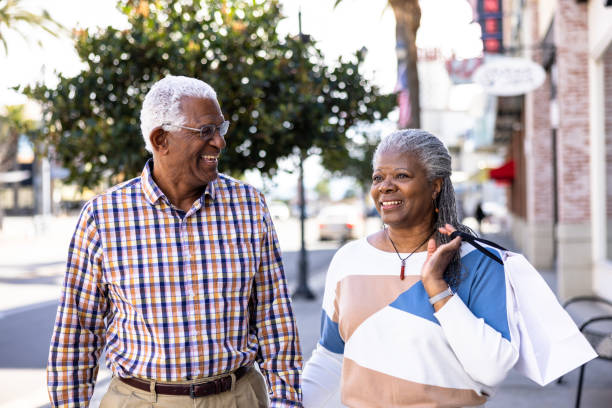 istock Senior black couple shopping downtown 1462793798