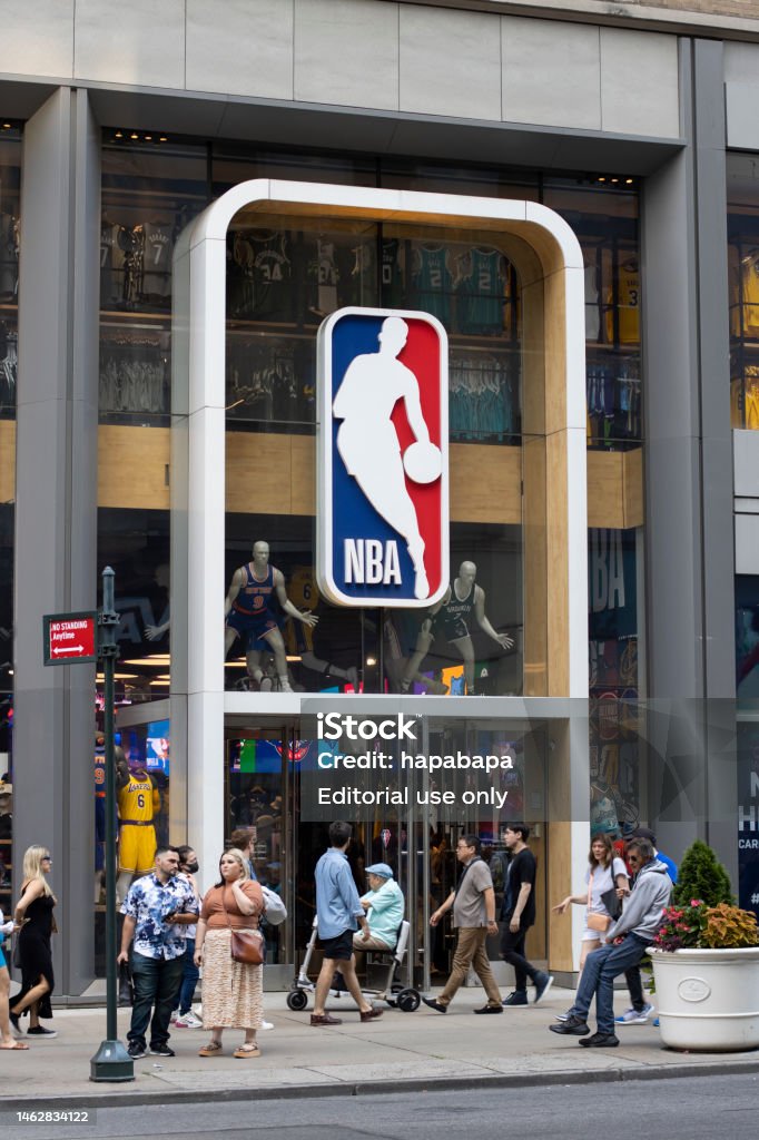 Nba Store Stock Photo - Download Image Now - New York Knicks, Basketball -  Sport, Brand Name - iStock