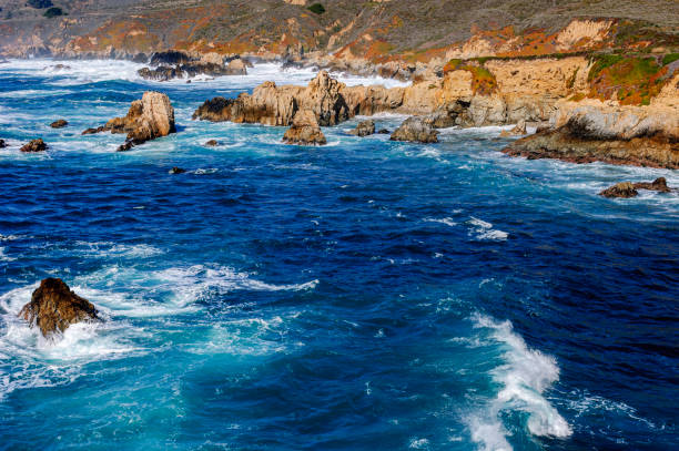 istock Rocky California Coast with Turbulent Waves 1462841859