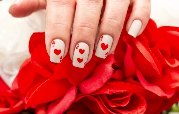 istock Valentines Day Nail Art Design 1462867762