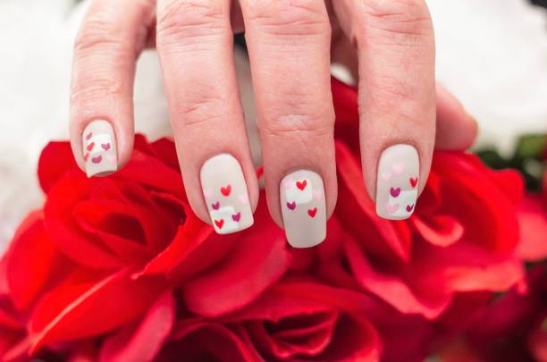istock Valentines Day Nail Art Design 1462867765