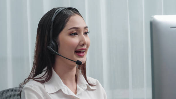 istock Enthusiastic female operator provide helpful customer service to customer. 1462885199
