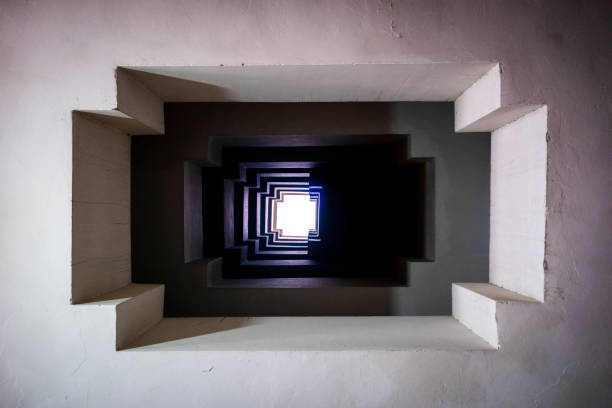 istock Deep architecture of an old apartment space 1463143828