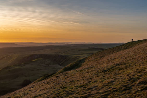 istock Mam Tor sunrise in the Peak District 1463162914