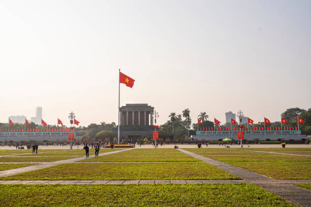 mausolée de hô-chi-minh-ville de hanoï, vietnam - vietnam travel destinations ho chi minh city ho chi minh photos et images de collection