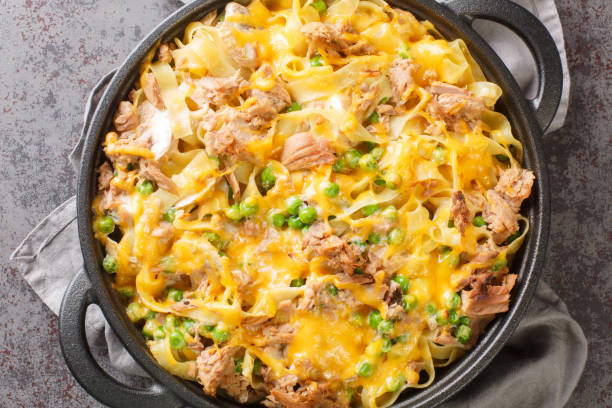 Macarrão Cremoso Atum e Molho Branco: Rápido e Fácil - receita deliciosa profissional - passo 1