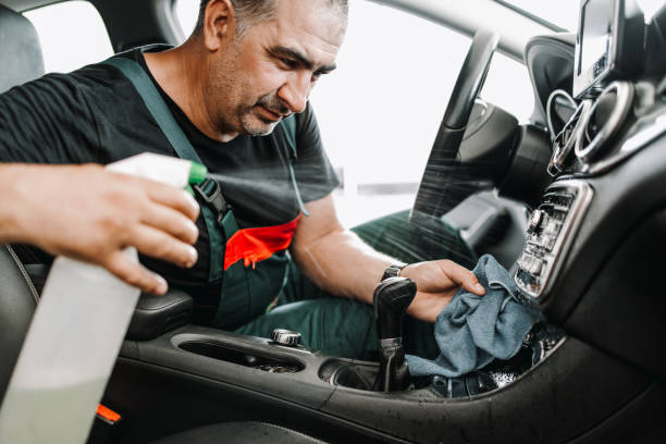 istock Car cleaning and valeting service 1463406349