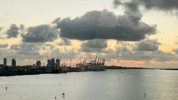 istock Port of Miami 1463413176
