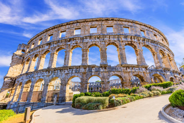 pula, kroatien. - amphitheater pula stock-fotos und bilder