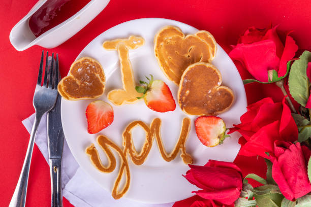 istock Cute Valentine pancakes 1463476315