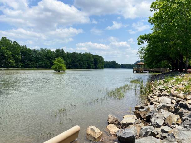 istock Maumelle River, Pinnacle Mountain State Park, Little Rock, Arkansas 1463533100