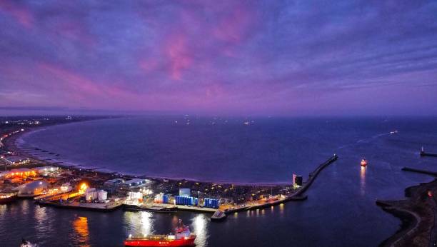 istock Purple Skies Over Aberdeen 1463539676