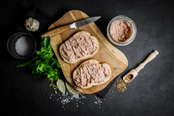 istock Liver pate with sandwiches 1463546742