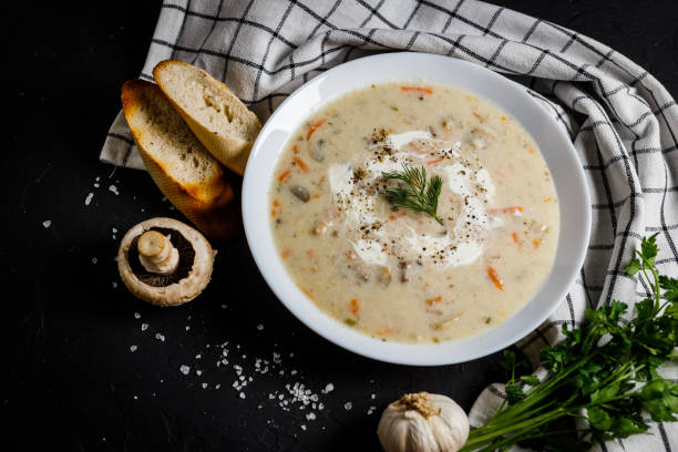 istock Minestrone - Italian vegetable soup 1463548512