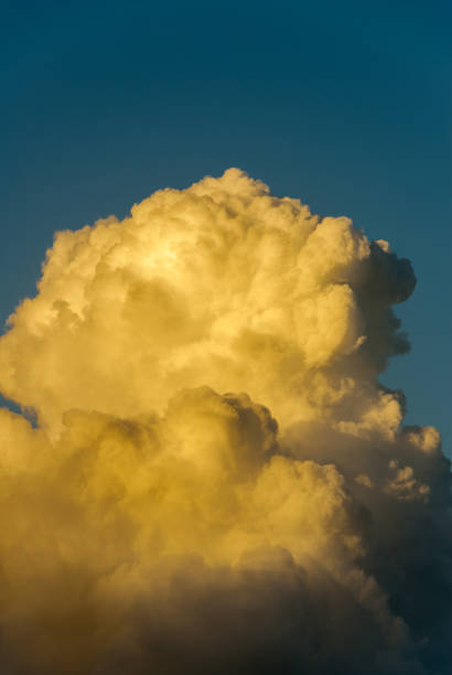 istock Sunset cumulus clouds on tropical horizon. 1463700904